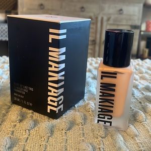 IL MAKIAGE “Woke Up Like This” FOUNDATION - NIB!